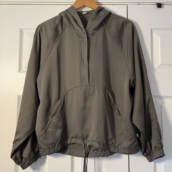 Lululemon City Stroll Hoodie Grey Sage Size 4 - Picture 3 of 11